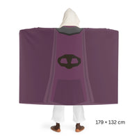 Back view of a Thieving skillcape hooded sherpa fleece blanket, inspired by Old School RuneScape, a cozy OSRS merch blanket and a unique gift for gamers
