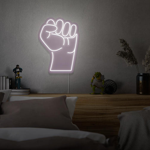 Mount the OSRS Strength LED neon sign above your bed to inspire dreams of physical prowess and determination in Old School RuneScape. The Strength skill represents the determination and power of adventurers. A perfect addition to any bedroom, this LED neon sign infuses the space with a sense of strength and resilience.